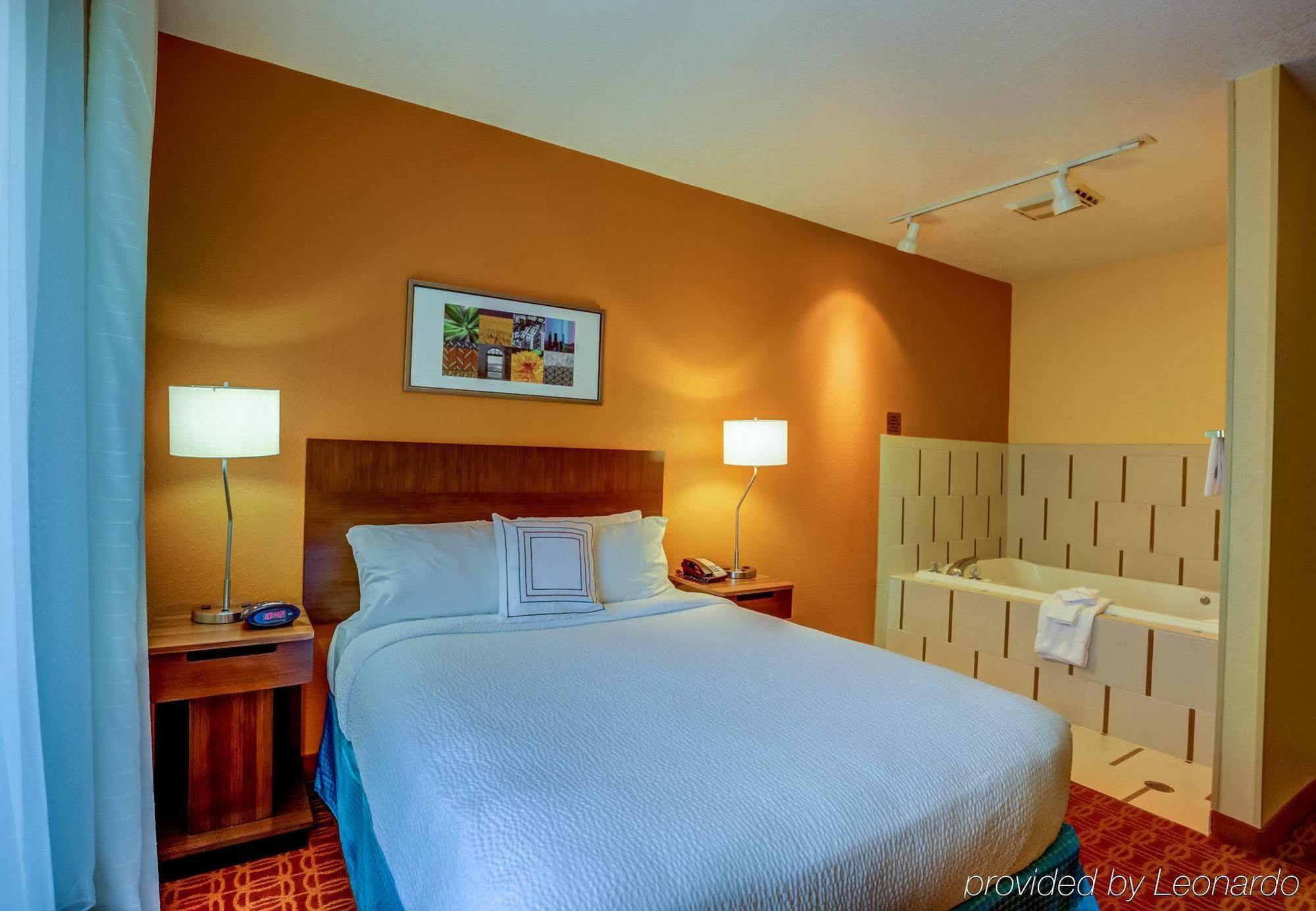 Comfort Inn & Suites Мемфис Экстерьер фото